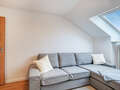 アティック・フラット（屋根裏） Dachau 02 リビングルーム 14669