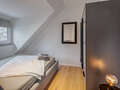 アティック・フラット（屋根裏） München Allach 02 寝室 14692