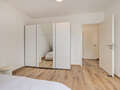 アティック・フラット（屋根裏） München Trudering 02 寝室 14876
