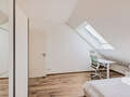 アティック・フラット（屋根裏） München Trudering 03 寝室 14876