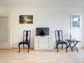 アパルトマン München Schwabing (links der Leopoldstraße) 03 リビングルーム 2684