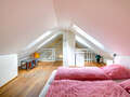 複層住宅 München Schwabing (links der Leopoldstraße) 01 寝室 3679