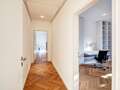 一戸建て München Obermenzing 05 玄関入り口 5436