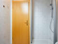 アティック・フラット（屋根裏） München Waldtrudering 03 浴室 6182