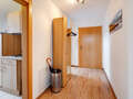 アティック・フラット（屋根裏） München Waldtrudering 01 玄関入り口 6182