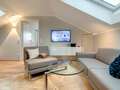 アティック・フラット（屋根裏） München Trudering 04 リビングルーム 7503