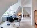 アティック・フラット（屋根裏） München Solln 03 リビングルーム 8785
