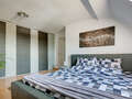 アティック・フラット（屋根裏） München Haidhausen 04 寝室 9579
